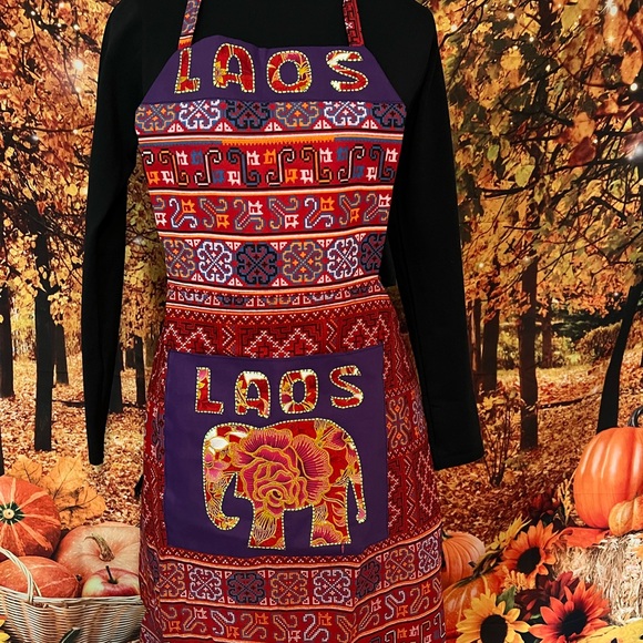 Aprons - Picture 6 of 16